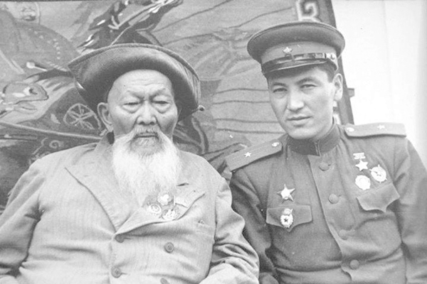 Әдебиетіміздің асыл кені