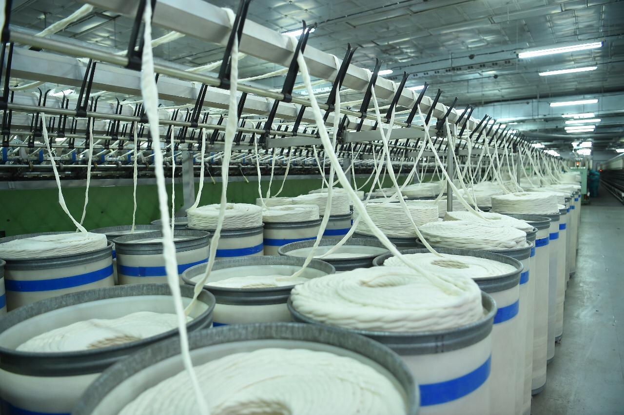 Жіп иіру фабрикасы іске қосылды