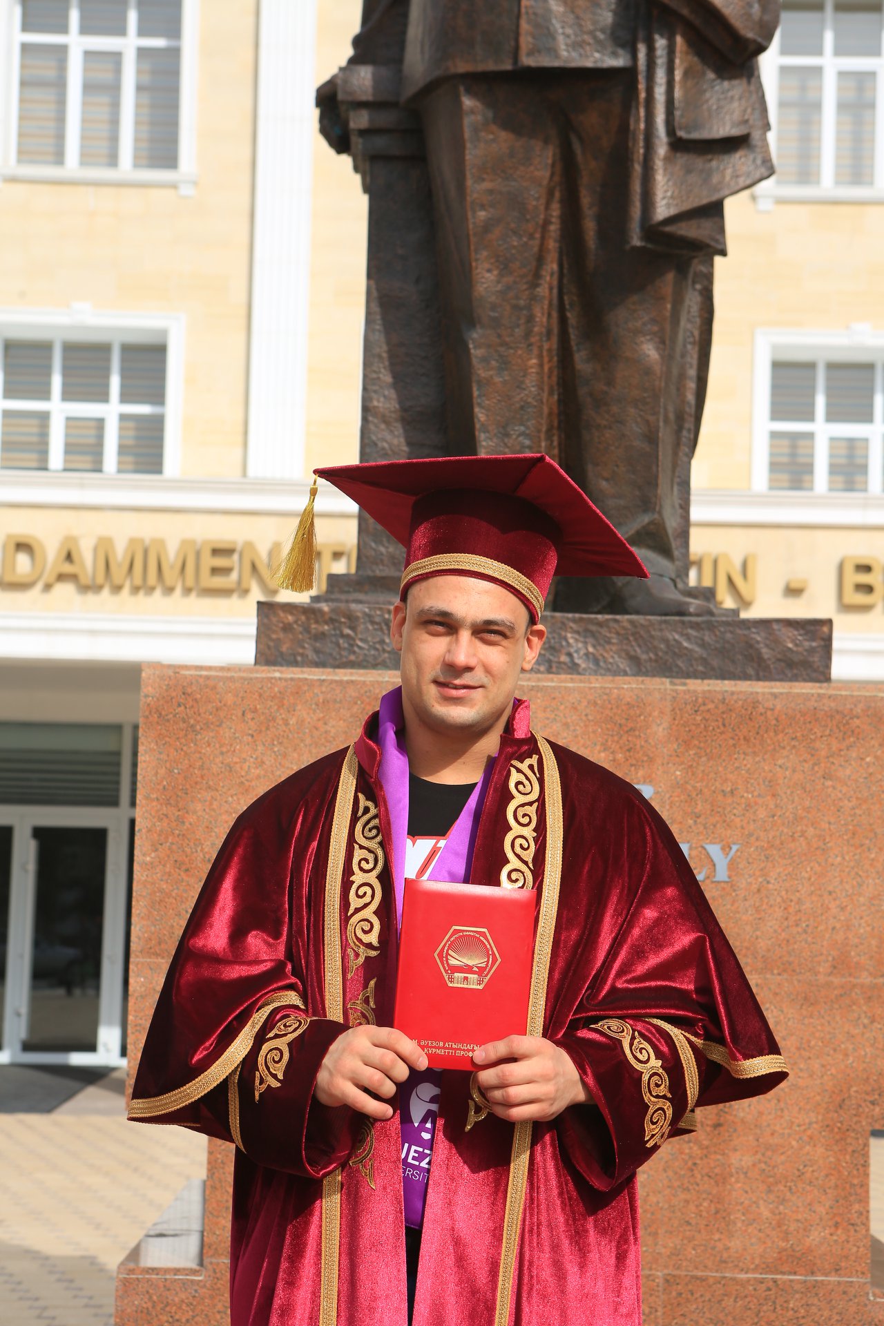 Шымкентке Илья Ильин келді