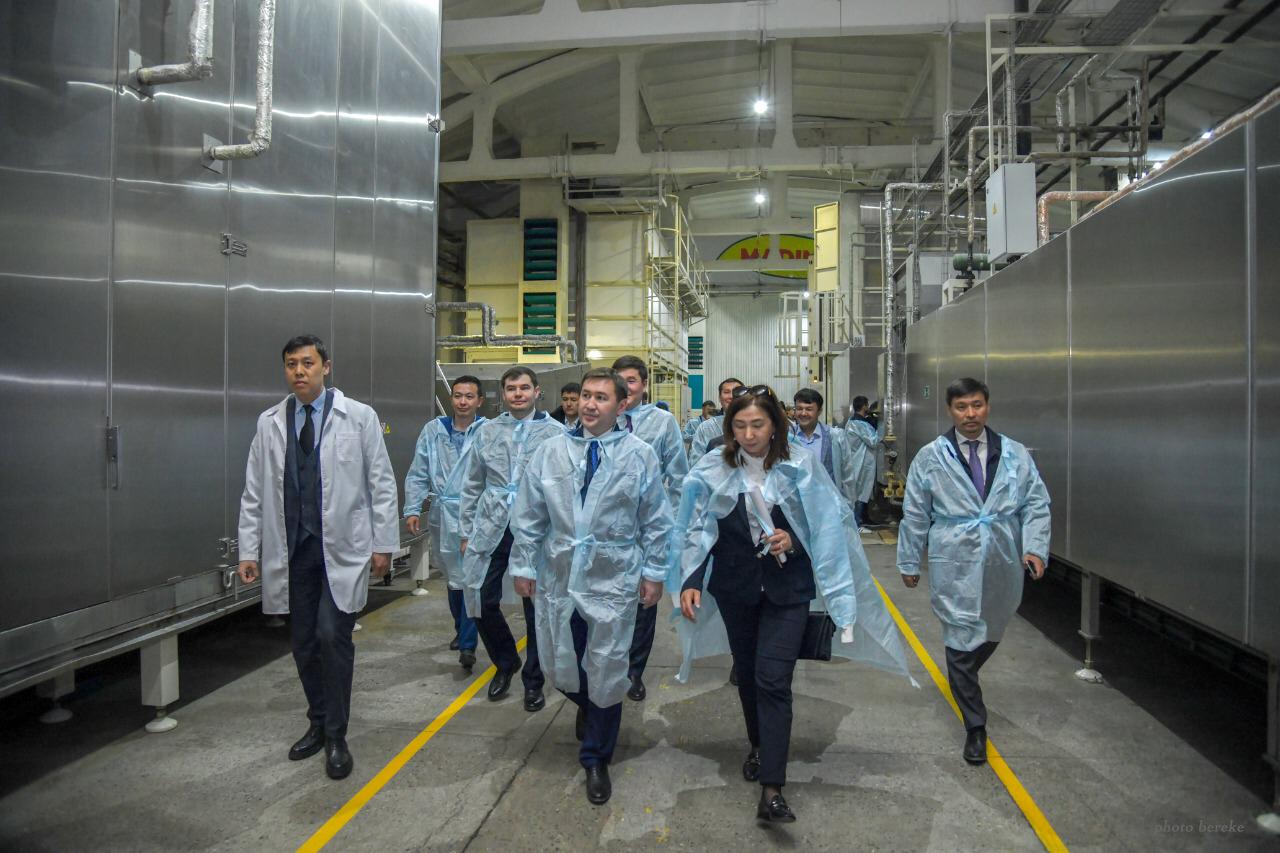 АЗЫҚ –ТҮЛІК БАҒАСЫНЫҢ ТҰРАҚТЫЛЫҒЫ  БАСТЫ НАЗАРДА