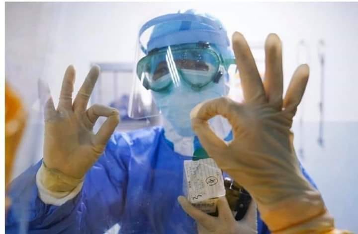 ШЫМКЕНТТІК ДӘРІГЕРЛЕР АЛТЫ АДАМДЫ КОРОНАВИРУСТАН ЕМДЕДІ