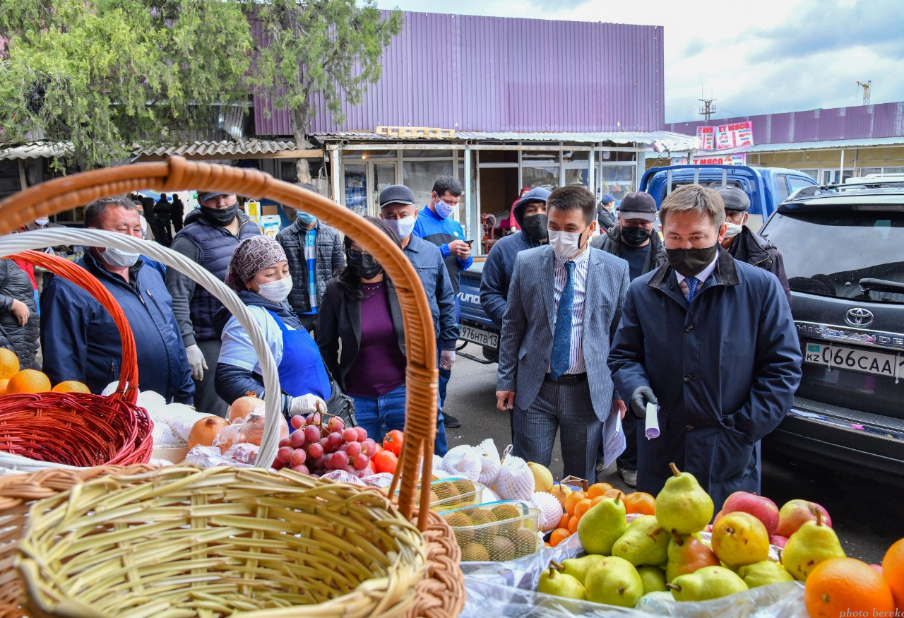 ШЫМКЕНТ ӘКІМІ КӨТЕРМЕ БАЗАРЛАРДЫ АРАЛАДЫ