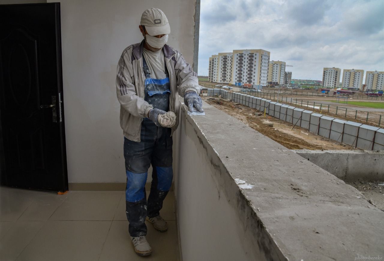 ШЫМКЕНТТЕ ҚҰРЫЛЫС ҚАРҚЫНЫ ТӨМЕНДЕМЕЙДІ