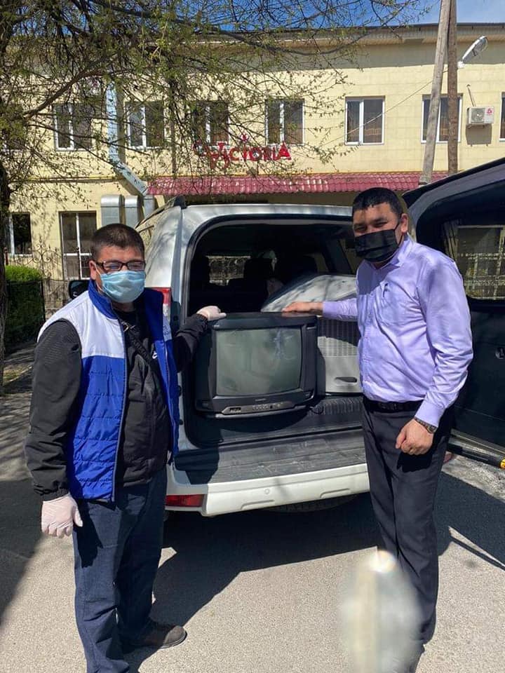 ЕРІКТІЛЕР АЗ ҚАМТЫЛҒАН ОТБАСЫЛАРҒА КӨМЕКТЕСТІ