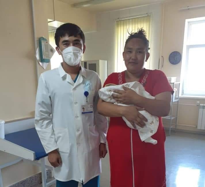 ЖАҢА ТУҒАН НӘРЕСТЕГЕ ЖАСАЛҒАН КҮРДЕЛІ ОТА СӘТТІ ӨТТІ