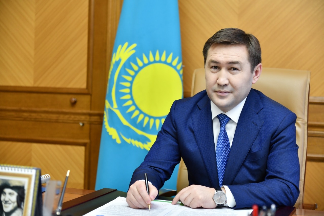 «NUR OTAN» ПАРТИЯСЫ ПАРТИЯІШІЛІК ІРІКТЕУІН БАСТАДЫ