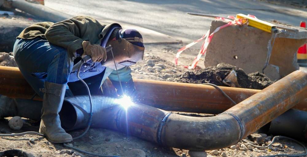 АБАЙ АУДАНЫНДАҒЫ 8 НЫСАНДА АУЫЗ СУ ЖҮЙЕСІНІҢ ҚҰРЫЛЫСЫ ЖҮРІП ЖАТЫР