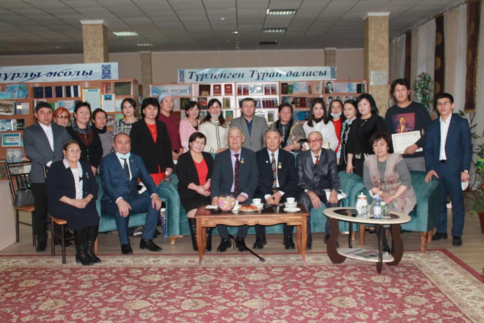 ШЫМКЕНТТЕ ЖАЗУШЫ, ДРАМАТУРГ МАРХАБАТ БАЙҒҰТТЫҢ ШЫҒАРМАШЫЛЫҚ КЕШІ ӨТТІ