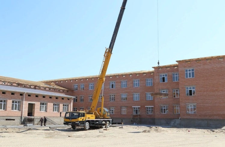 ШЫМКЕНТТЕ БИЫЛ 32 МЕКТЕПТІҢ ҚҰРЫЛЫСЫ БАСТАЛАДЫ