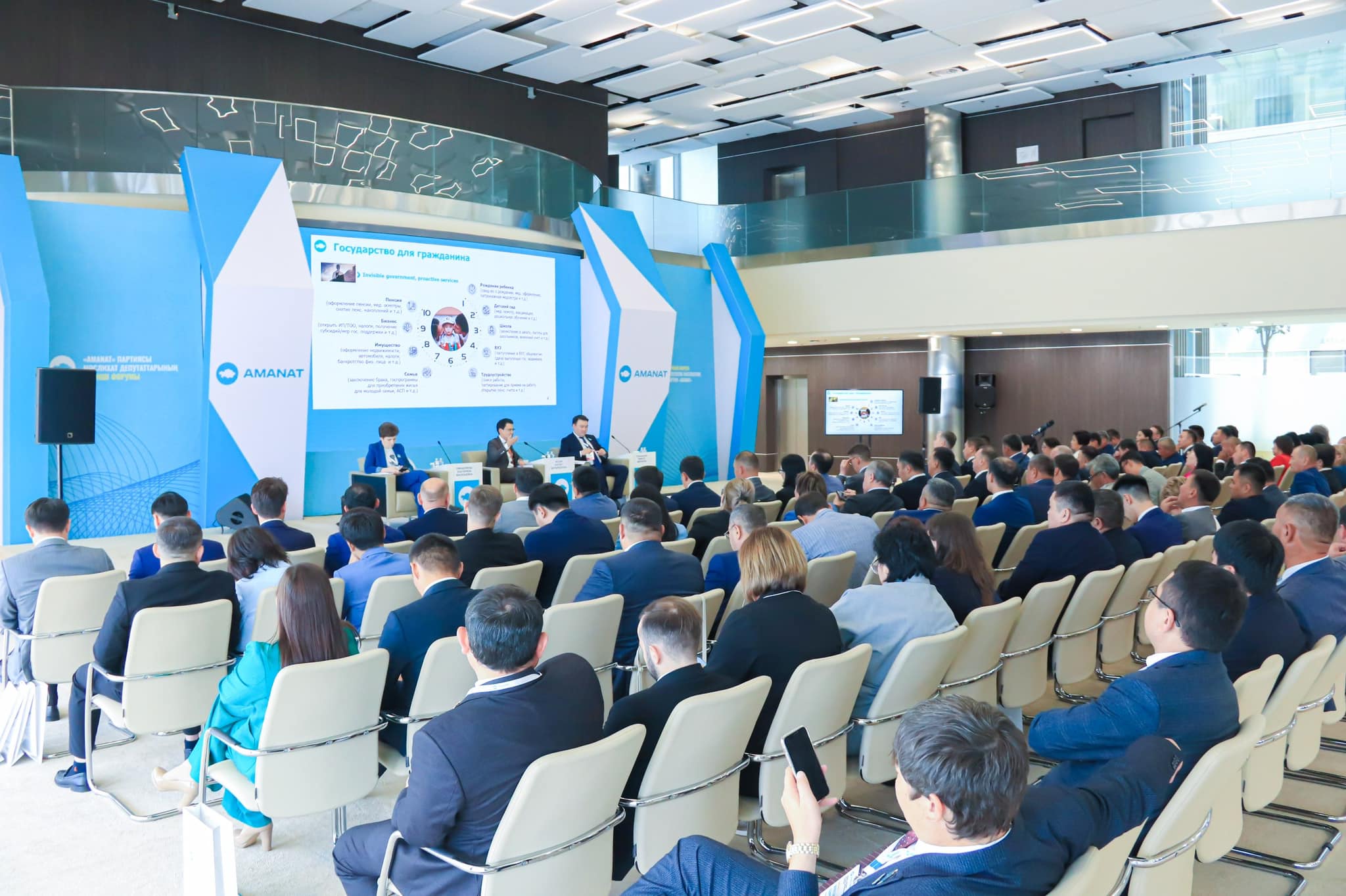 МӘСЛИХАТ ДЕПУТАТТАРЫ МЕН ҮКІМЕТ МҮШЕЛЕРІ АРАСЫНДА ТІКЕЛЕЙ ДИАЛОГ ОРНАТЫЛДЫ