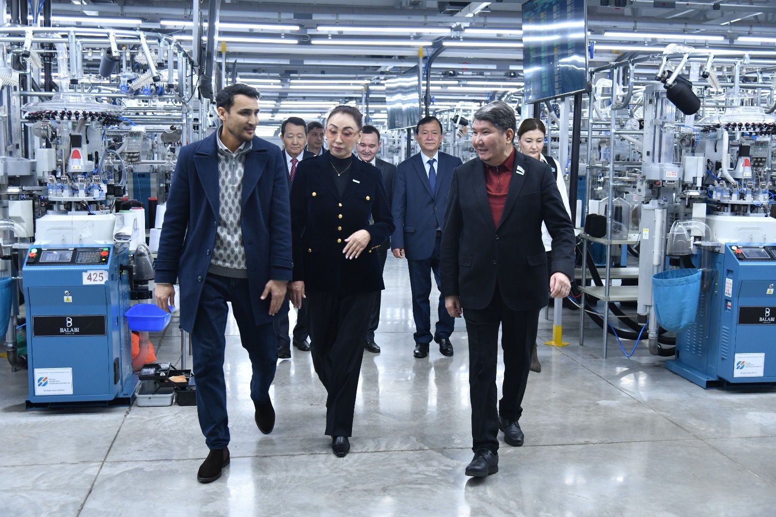 РЕФЕРЕНДУМ–2026: ЕҢБЕК ҰЖЫМДАРЫ ЖӘНЕ БІЛІМ БЕРУ МЕКЕМЕЛЕРІНДЕ ТҮСІНДІРУ ЖҰМЫСТАРЫ ЖҮРГІЗІЛДІ