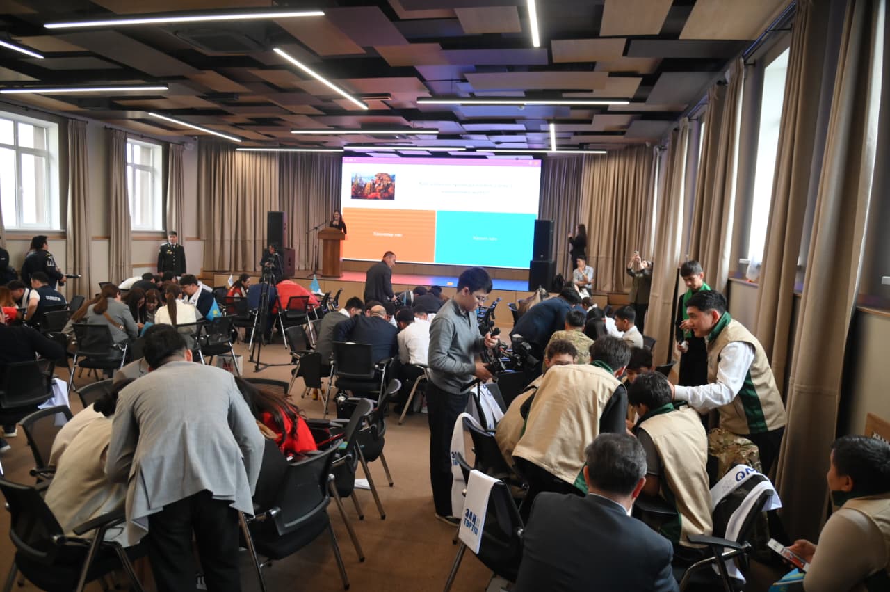 «QUIZ ЖАС БУЫН. ҚАРЖЫ. DIGITAL. ҚҰҚЫҚ» ИНТЕЛЛЕКТУАЛДЫҚ САЙЫСЫ ӨТТІ