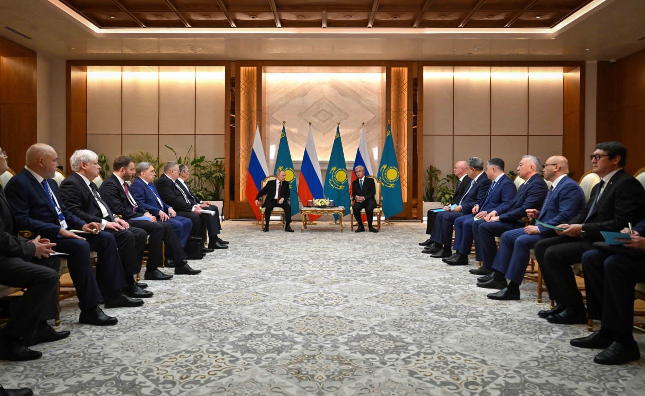 Қазақстан мен Ресей президенттері шағын құрамда келіссөз жүргізді
