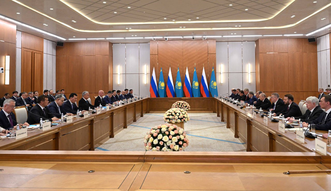 Қазақстан мен Ресей президенттері кеңейтілген құрамда келіссөз жүргізді: стратегиялық серіктестік пен жаңа ынтымақтастық бағыттары