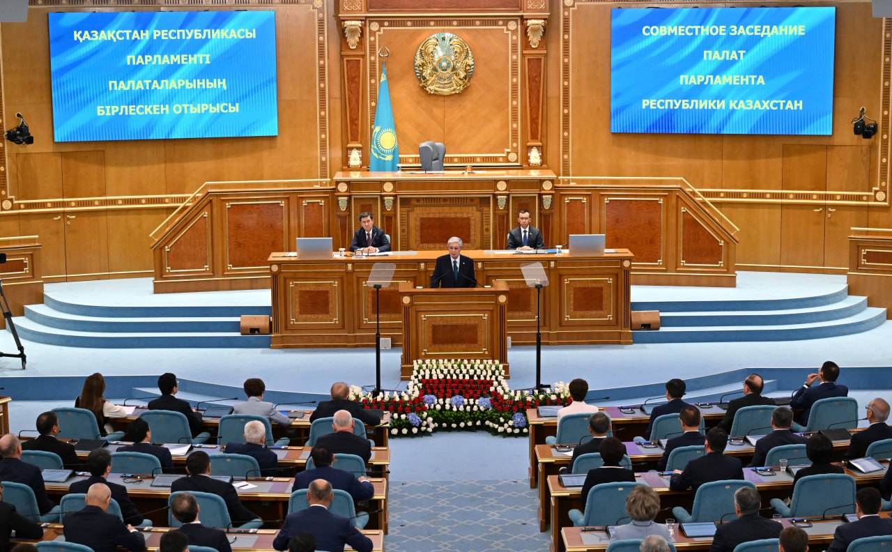 Мемлекет басшысы Парламенттің тарихи рөліне жоғары баға берді